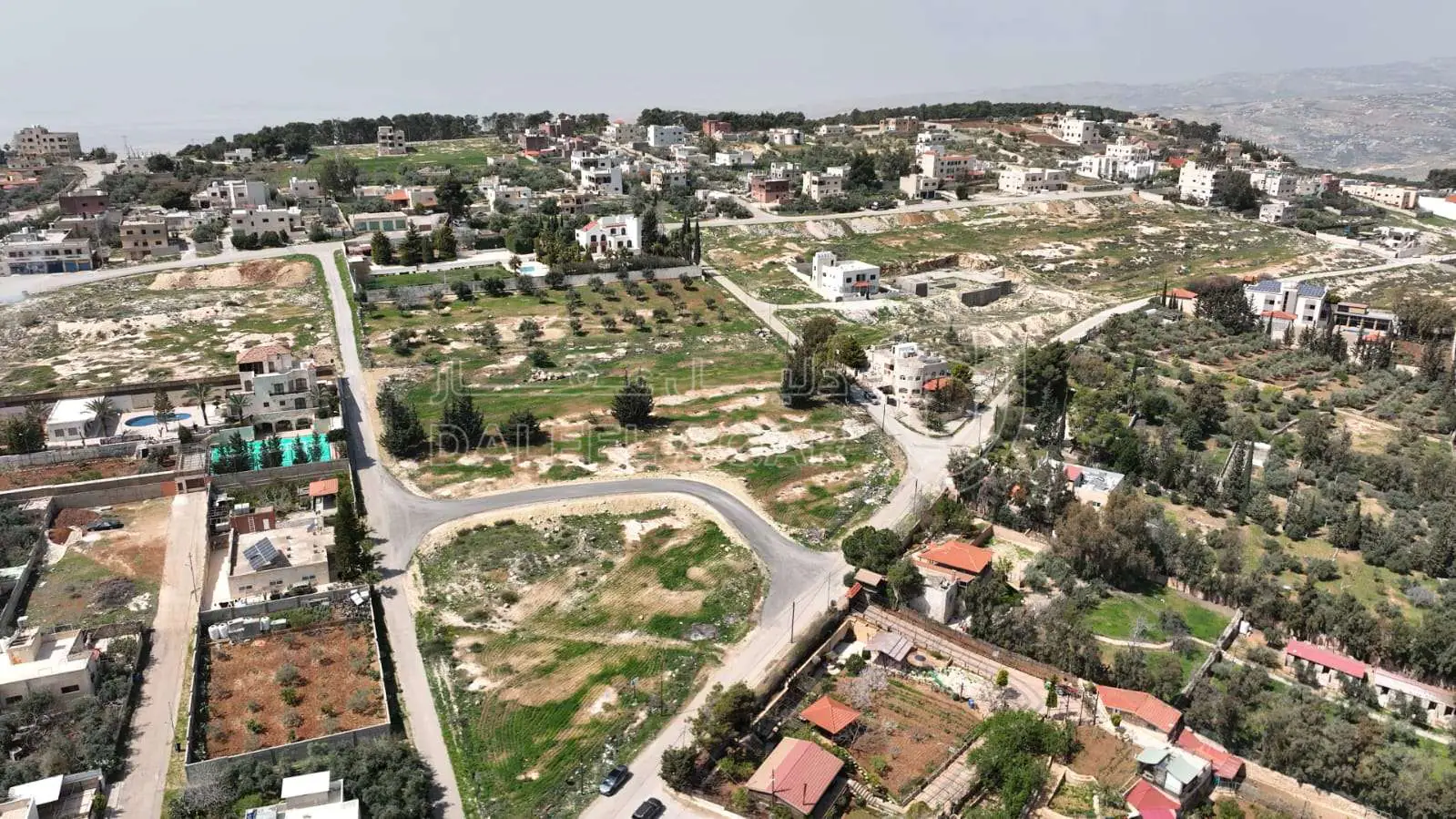 أرض في زبود - دار الدواء - 79,000 دأ - صورة 1